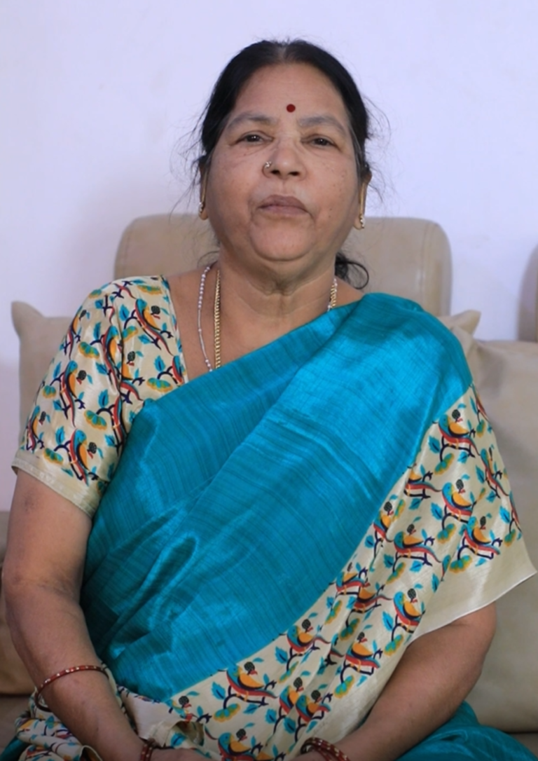 --------------நூர்தரணி | அம்பத்தூர்--------------- காலடி வலியால் நடக்க முடியாத நிலையில் இருந்து, 5 நாட்கள் IP சிகிச்சைக்கு பிறகு முழுமையாக நலம் பெற்றுள்ளார்.