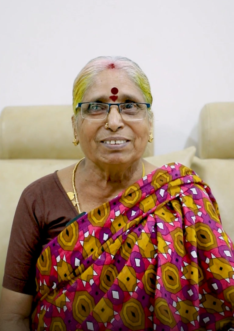 ---------- சரோஜா | மதுரவாயல்  ------------ நடக்க முடியாத நிலை காரணமாக பாதிக்கப்பட்டு, 6 நாட்கள் IP சிகிச்சைக்கு பின் சுமார் 75% வரை முன்னேற்றம் ஏற்பட்டுள்ளது.